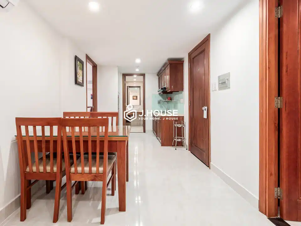 Affordable 2br apartment for rent near airport, Tan Binh District, HCM