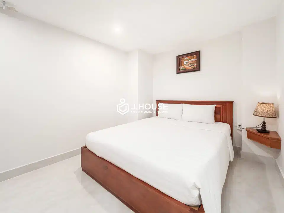 Affordable 2br apartment for rent near airport, Tan Binh District, HCM