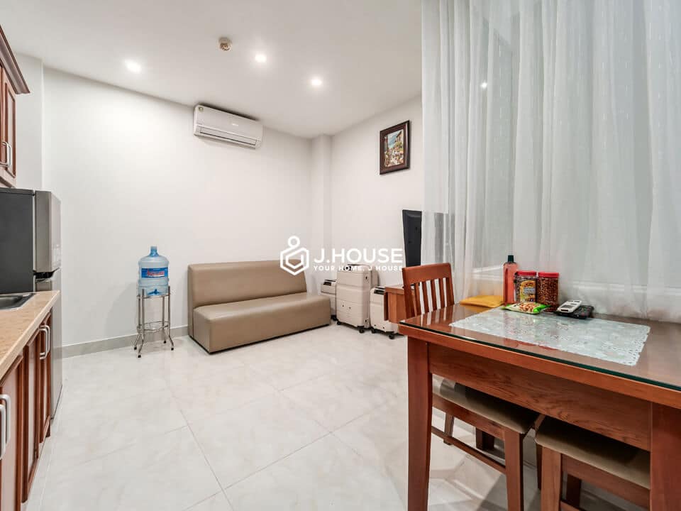 Apartment for rent in Tan Binh District - Apartment for rent near the airport