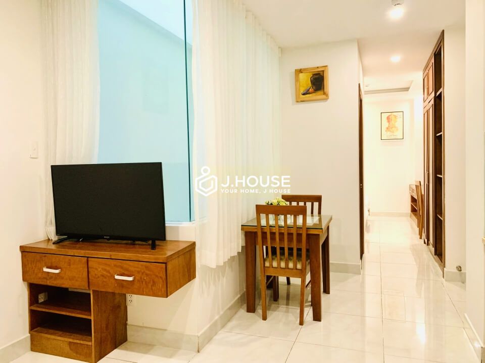 good serviced apartment for rent near airport tan binh district hcmc-3