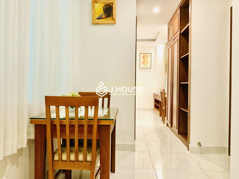 good serviced apartment for rent near airport tan binh district hcmc-4