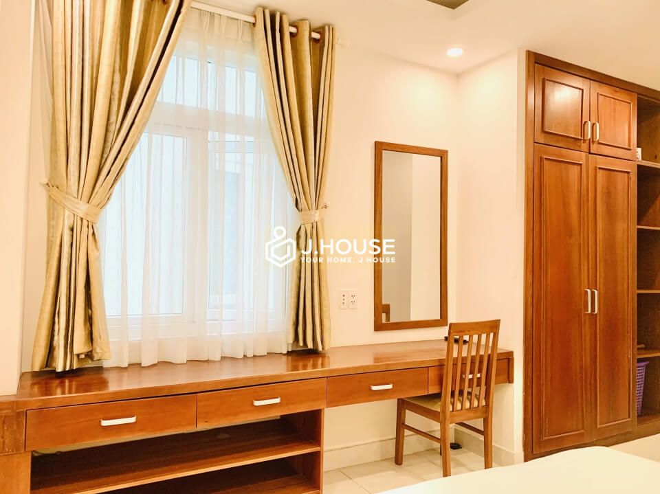 good serviced apartment for rent near airport tan binh district hcmc-8