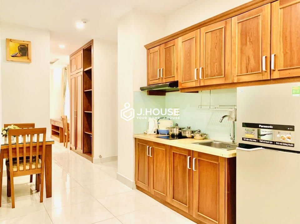 good serviced apartment for rent near airport tan binh district hcmc