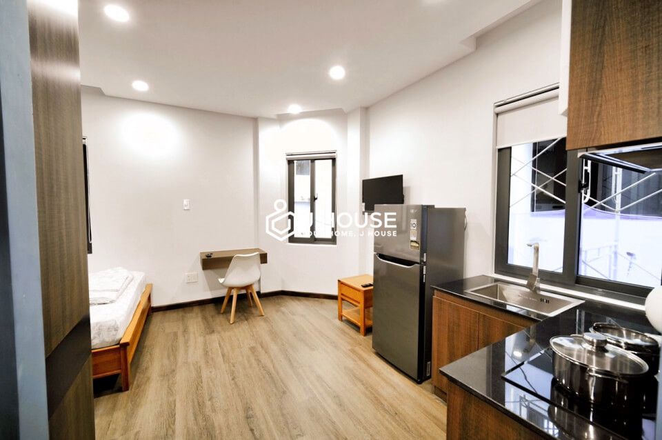 Affordable studio apartment in Binh Thanh District