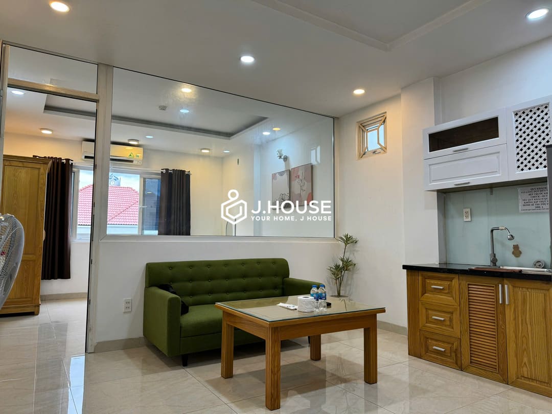 Fully furnished 1br apartment for rent in District 10, HCMC