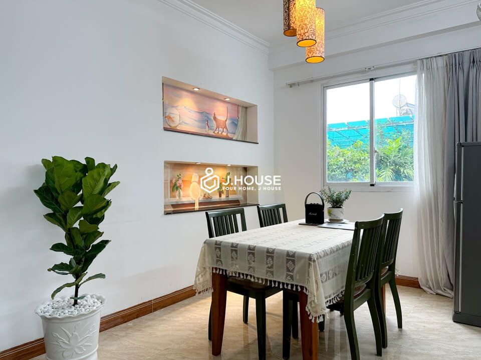 Fully furnished 2 bedroom apartment in Tan Dinh Ward, District 1, HCMC-0