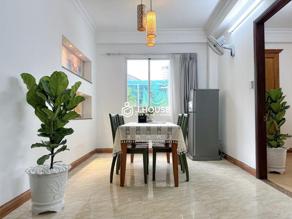Fully furnished 2 bedroom apartment in Tan Dinh Ward, District 1, HCMC-1