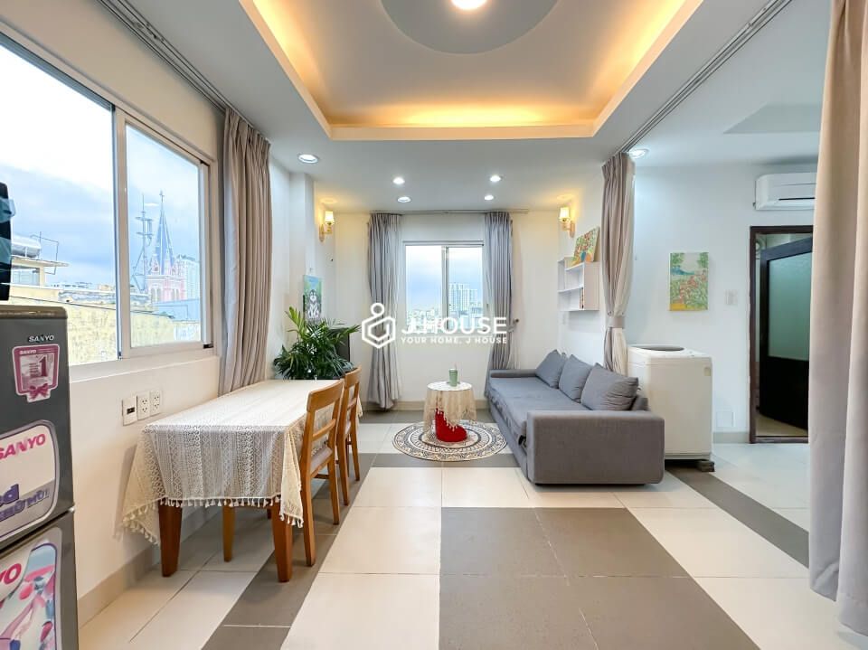 Serviced apartment full of natural light in Tan Dinh Ward, District 1, HCMC-0