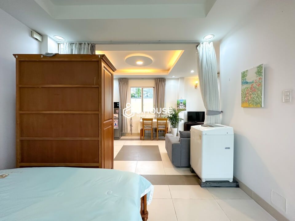 Serviced apartment full of natural light in Tan Dinh Ward, District 1, HCMC-7