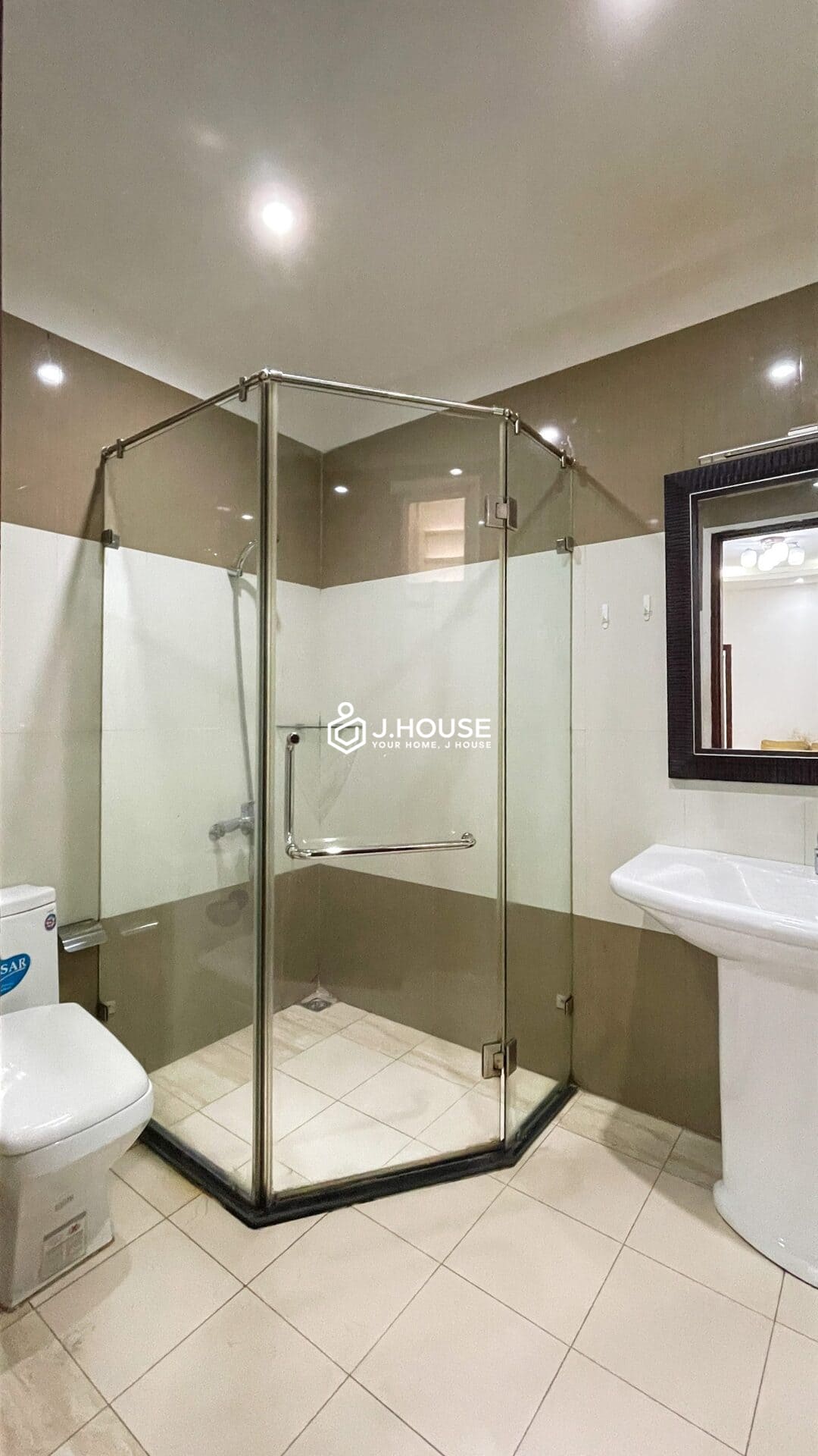 Spacious 1br apartment for rent in Thao Dien - Lotus Serviced Apartment