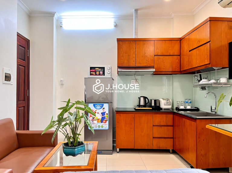 Fully furnished studio apartment for rent in District 3, HCMC