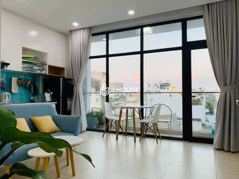 Fully furnished serviced APT nice view in Thao Dien