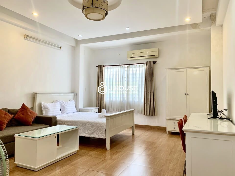 Fully furnished apartment on Nguyen Trai Street, District 1, Ho Chi Minh City-0