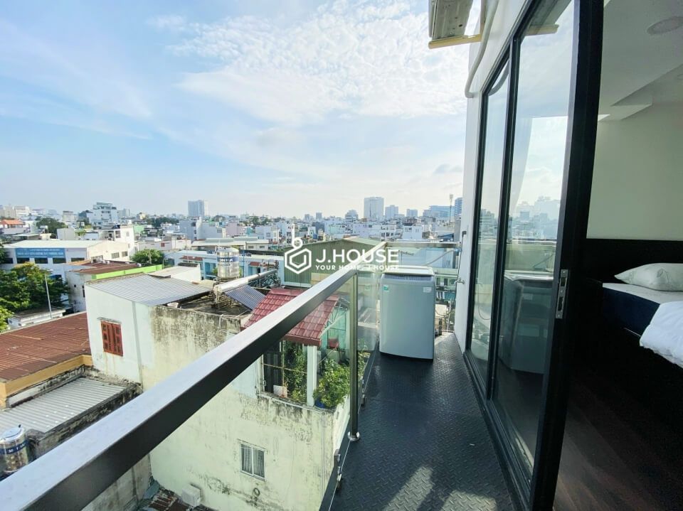 Fully furnished modern serviced apartment in District 3, HCMC-7
