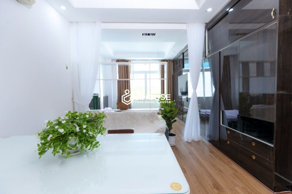 Serviced apartment for rent on Nguyen Dinh Chieu street, District 1, HCMC-2