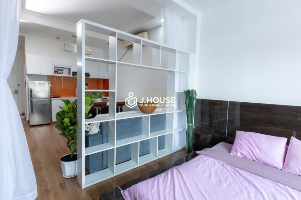 Serviced apartment for rent on Nguyen Dinh Chieu street, District 1, HCMC-3