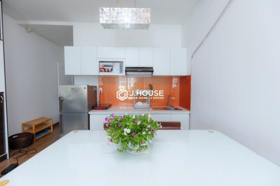 Serviced apartment for rent on Nguyen Dinh Chieu street, District 1, HCMC-6