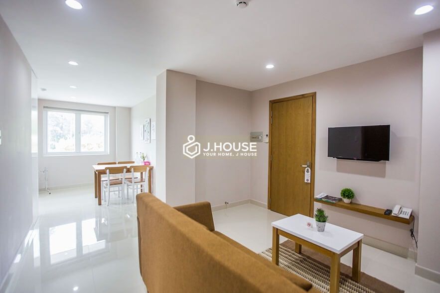 Serviced apartment next to the canal in Binh Thanh District