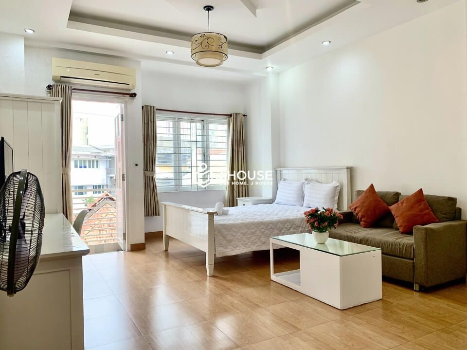Serviced apartment on Nguyen Trai Street, District 1, Ho Chi Minh City