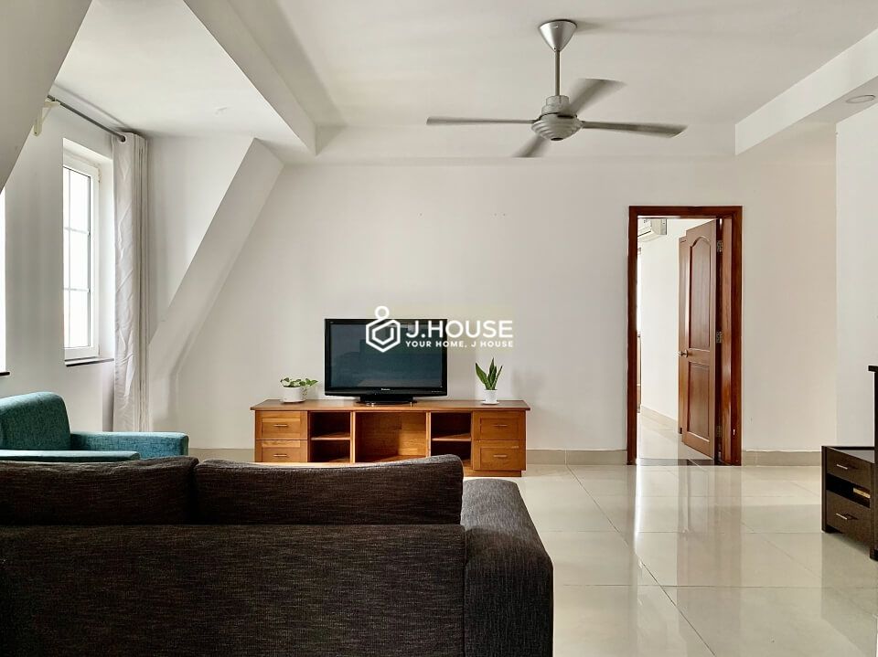 3-bedroom serviced apartment for rent with rooftop pool in Thao Dien, District 2, HCMC-6
