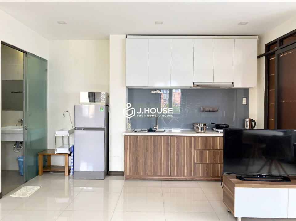 Fully furnished apartment on Dien Bien Phu street, Binh Thanh District, HCMC-2