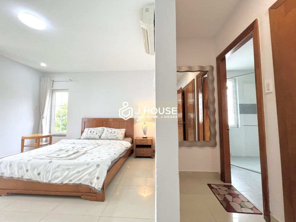 three bedroom serviced apartment for rent in thao dien district 2-4