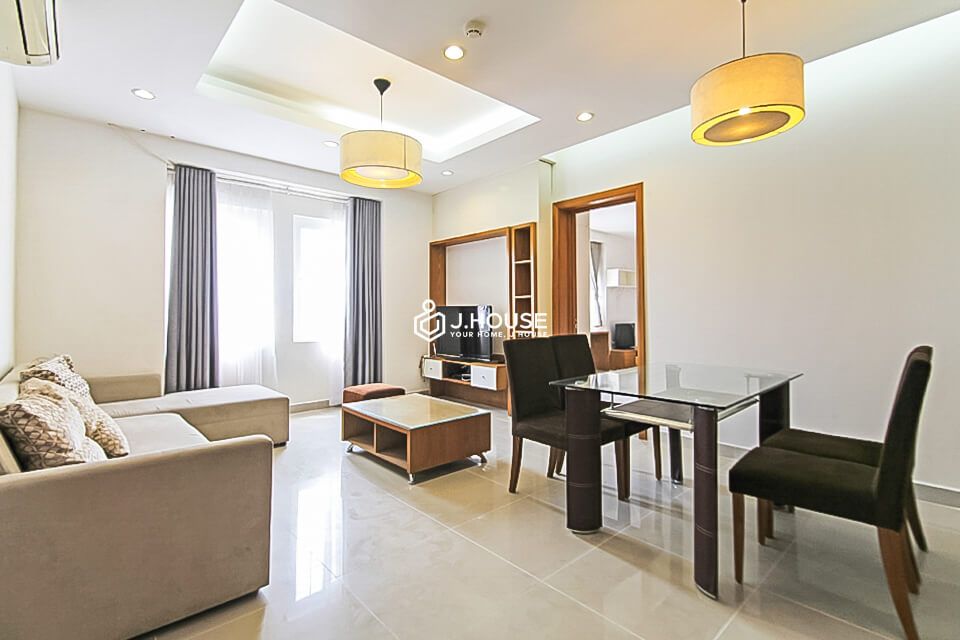 Nice and comfortable 2 bedroom apartment with free gym & pool