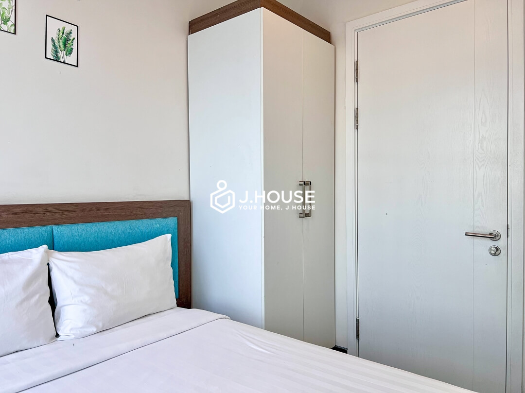 Modern 2 br apartment for rent at Glenwood Suites, Thao Dien, District 2, HCMC