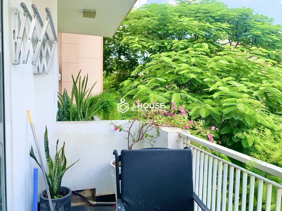 Bright serviced apartment for rent in Thao Dien, District 2-4