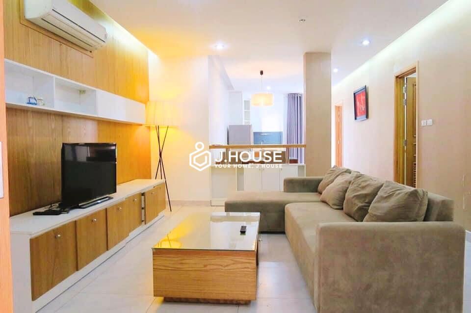 Spacious apartment has big balcony and pool in district 2