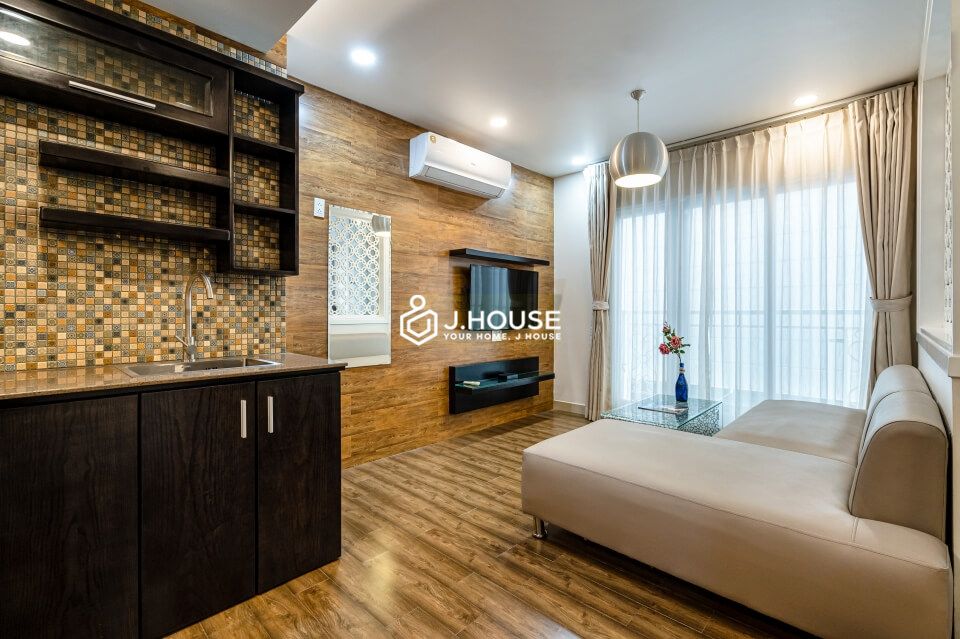 HUCH VILLA serviced apartment for rent with swimming pool and gym in Phu Nhuan district, HCM city-4