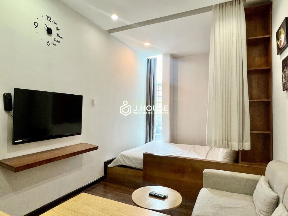 Serviced apartment near the airport on Bach Dang street, Tan Binh District, HCMC-4