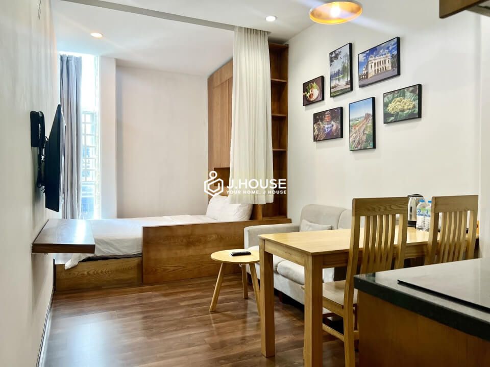 Serviced apartment near the airport in Tan Binh District, HCMC
