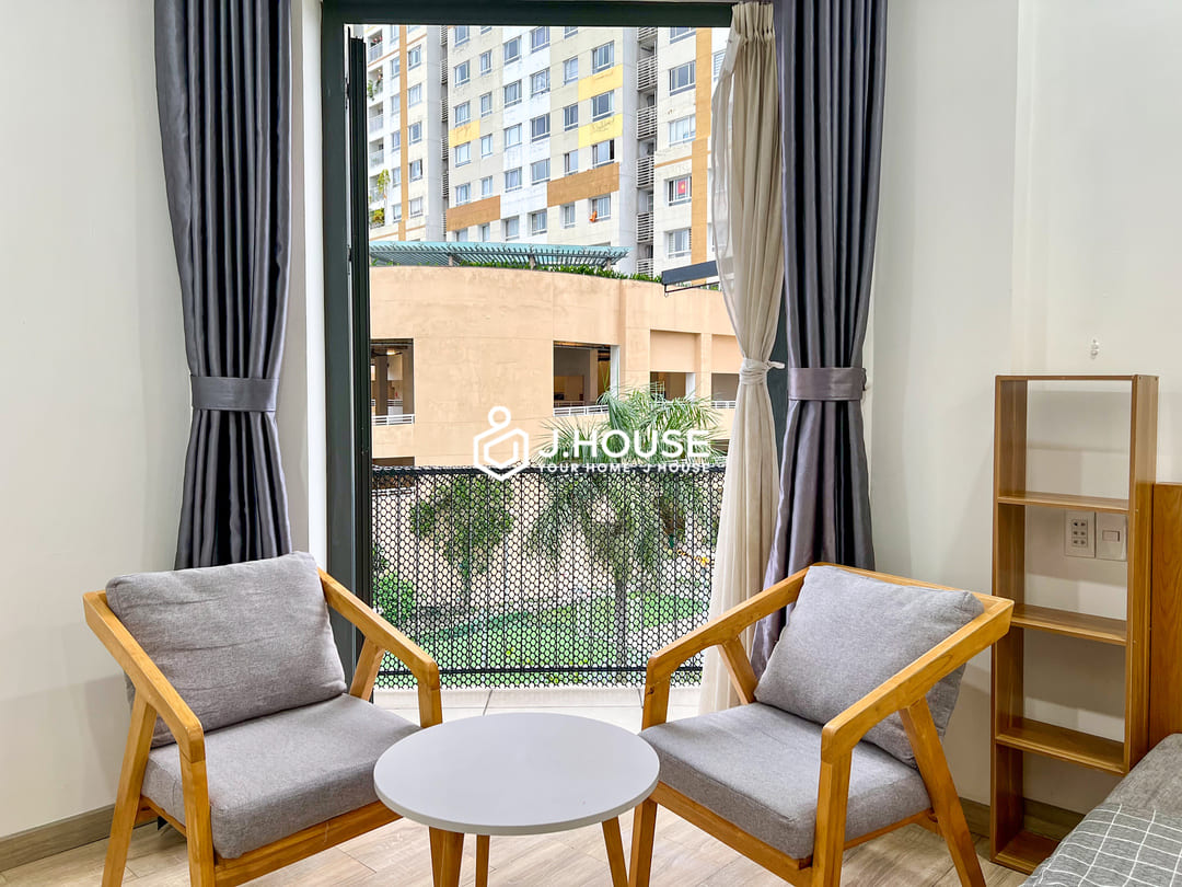 Studio with balcony at Dragon Serviced Apartments Thao Dien