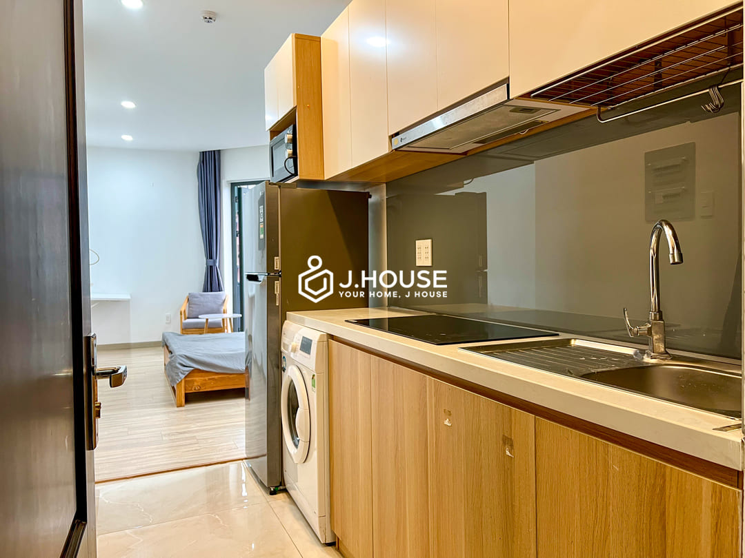Studio with balcony at Dragon Serviced Apartments Thao Dien