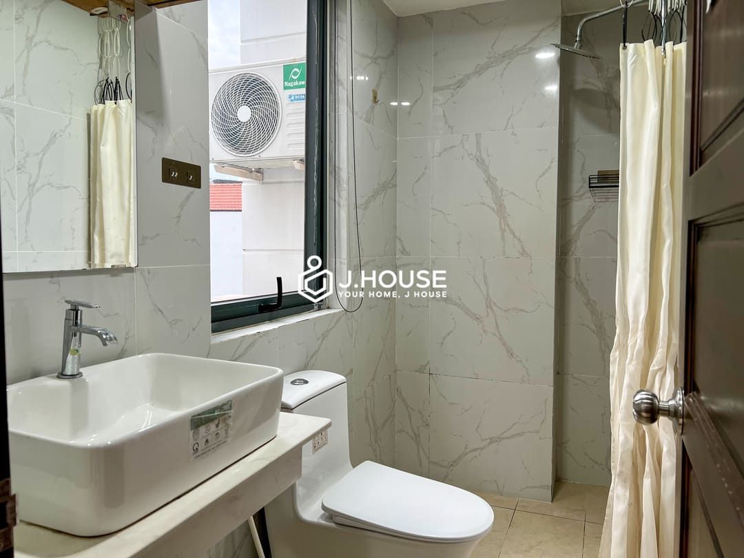 Studio with balcony at Dragon Serviced Apartments Thao Dien