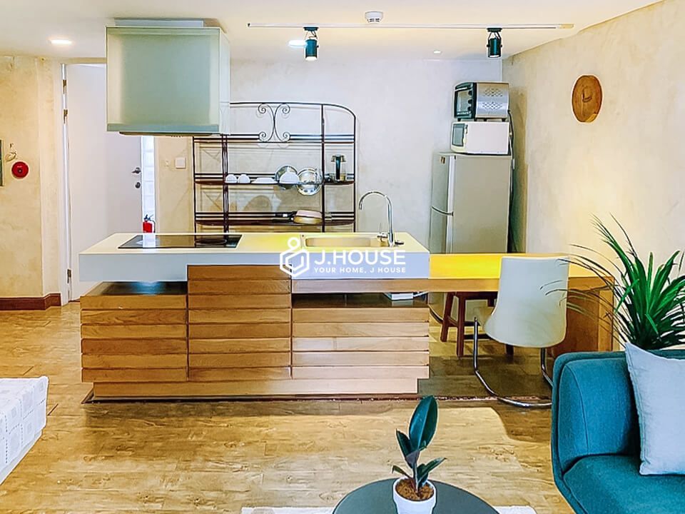 Cozy & colorful 1 bedroom apartment in the center of Phu Nhuan