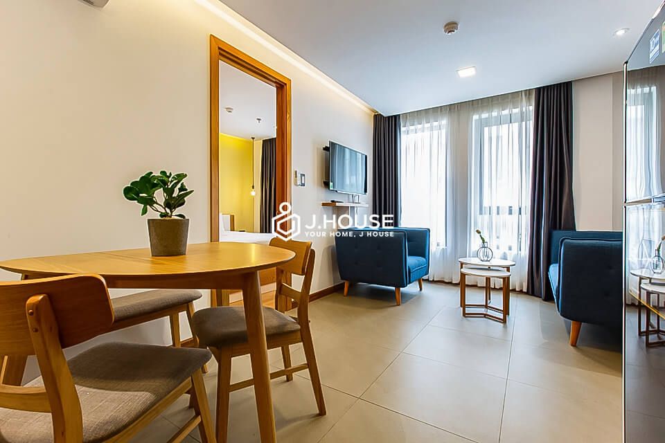 Luxurious 2 bedrooms with swimming pool in Thao Dien Ward