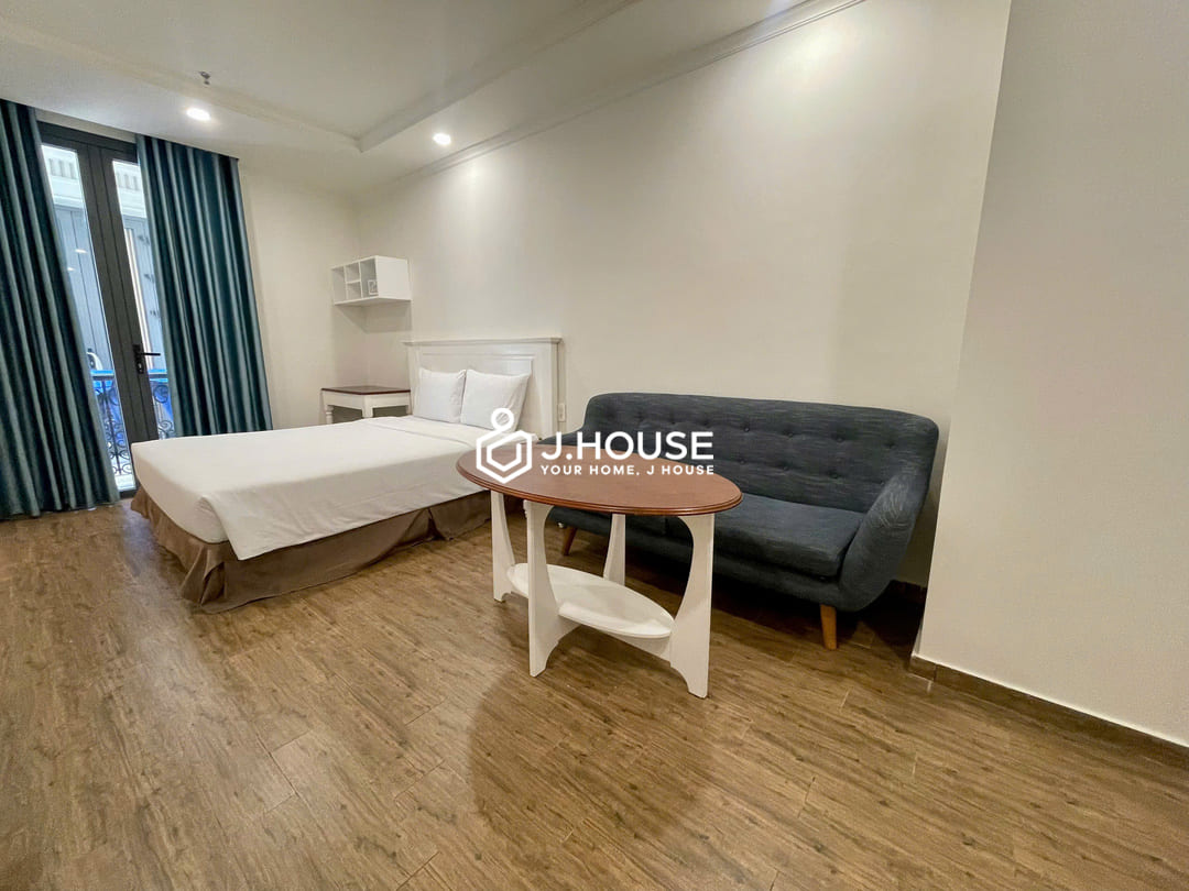 Studio Apartment with pool and gym at Genuss Apartment, Thao Dien