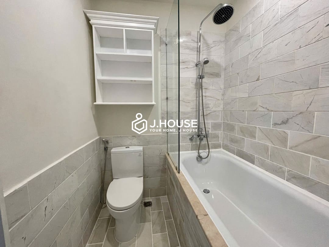 Studio Apartment with pool and gym at Genuss Apartment, Thao Dien