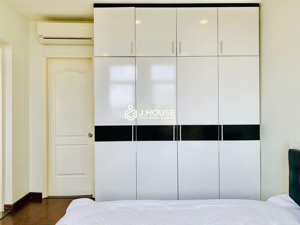Apartment for rent with swimming pool and gym in Thao Dien, District 2, HCMC-11
