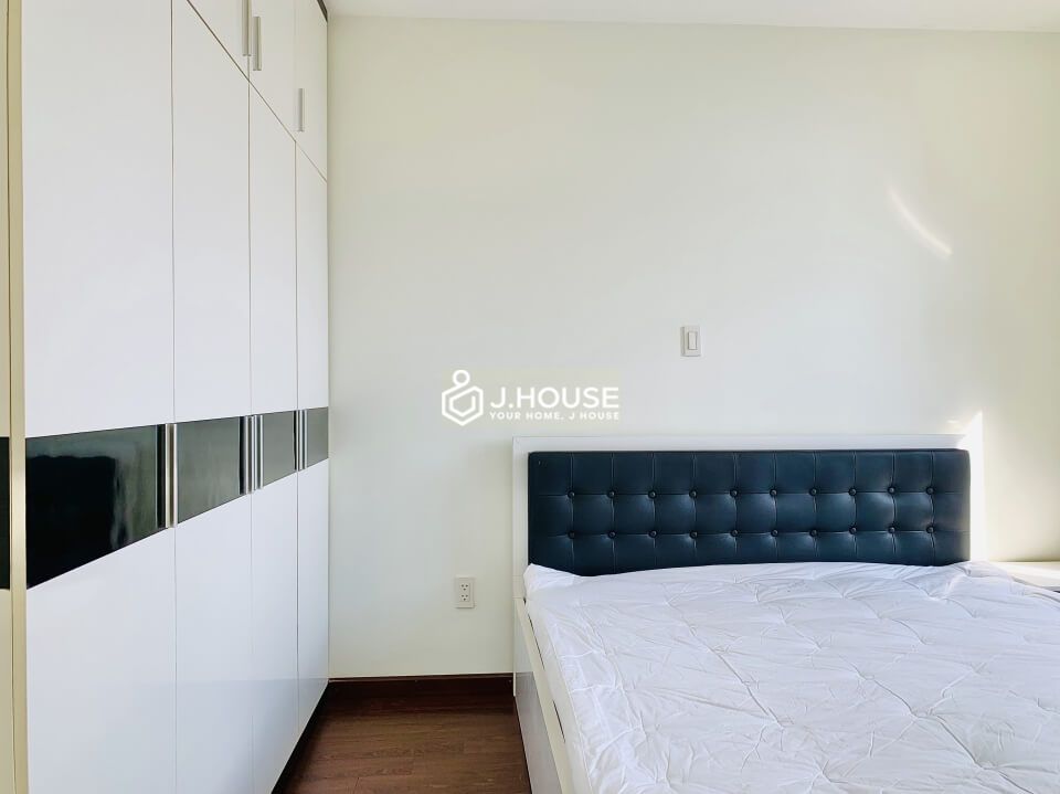Apartment for rent with swimming pool and gym in Thao Dien, District 2, HCMC-12