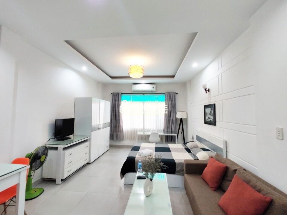 Cozy serviced apartment for rent in District 1, HCMC-3
