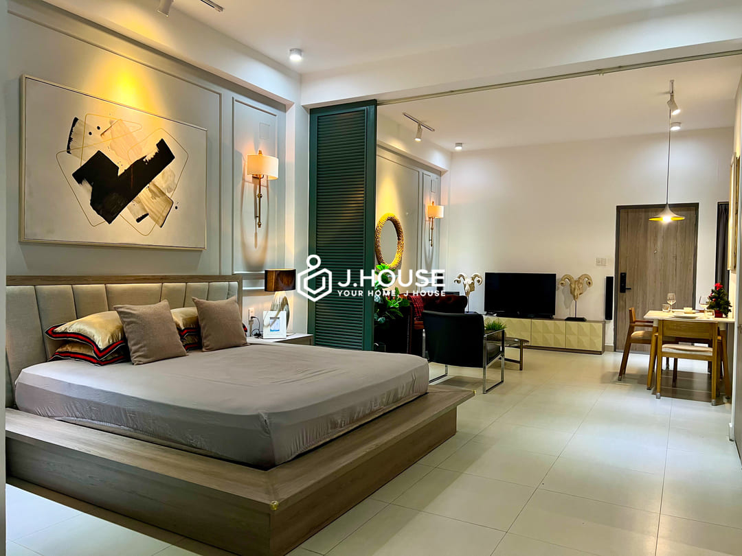 Modern and spacious studio apartment at MHouse, District 4, HCMC