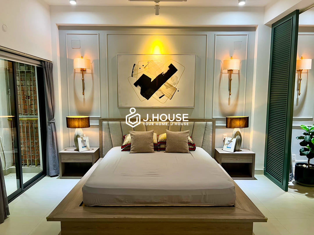 Modern and spacious studio apartment at MHouse, District 4, HCMC
