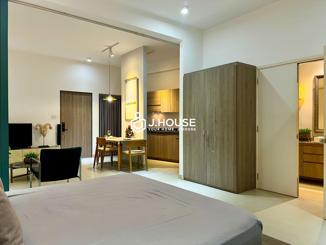 Modern and spacious studio apartment at MHouse, District 4, HCMC