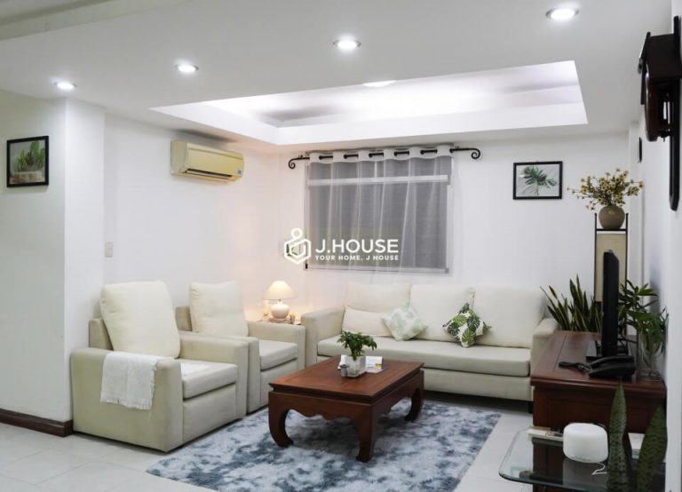 Apartment for rent with swimming pool in Phu Nhuan district, HCMC