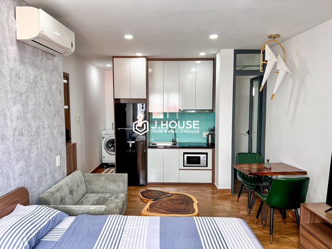 Fully furnished studio apartment at Vo Apartment in Thao Dien, District 2, HCM