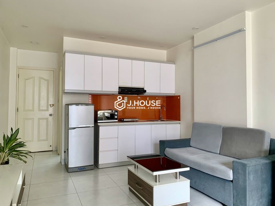 Serviced apartment with balcony on Phan Ngu street, District 1, HCMC-7