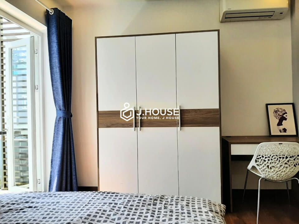 for rent studio serviced apartment in district 1 HCMC-3